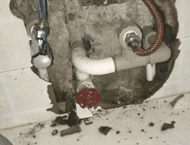 奎文卫生间漏水维修公司专业为您介绍下奎文查漏水的服务流程是怎么样的。首先需求找专业的师傅走效
